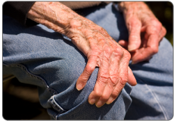 La douleur sous la calotte du genou est fréquemment causée par une bursite prépatellaire.